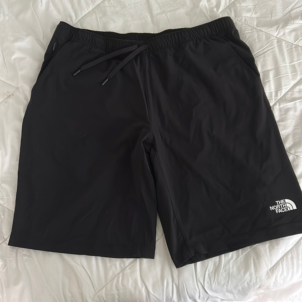 North Face shorts size XL